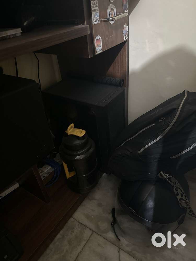 Cpu for sell i5 256gb ssd amd rx550 graphics card