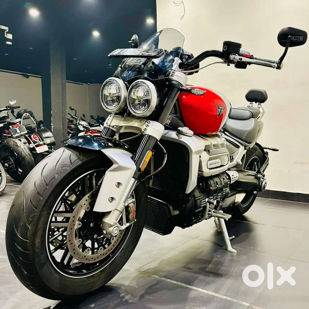 TRIUMPH ROCKET 3GT CHROME EDITION