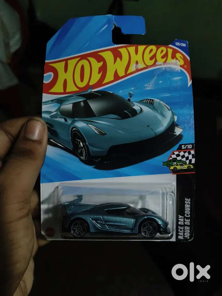 budget cars [Mazda rx-3][Tooned twin mill][2020 keonigsegg jesku]