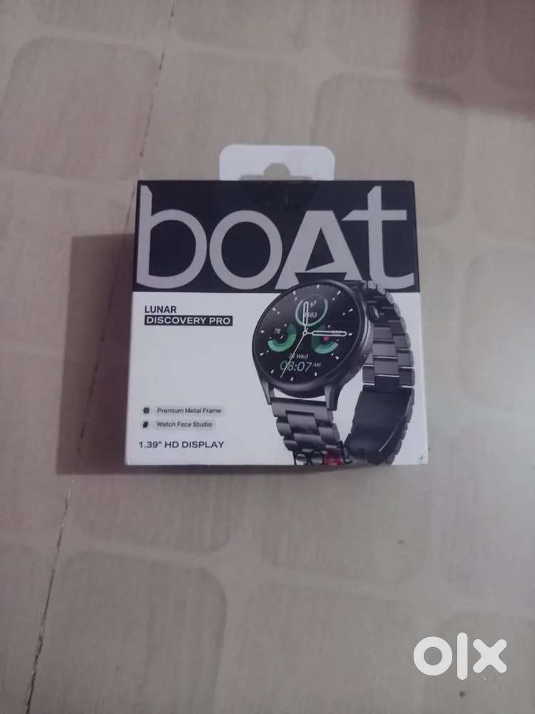 Boat luner discovery pro smart watch