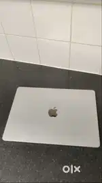 Macbook Air M2 15 inch