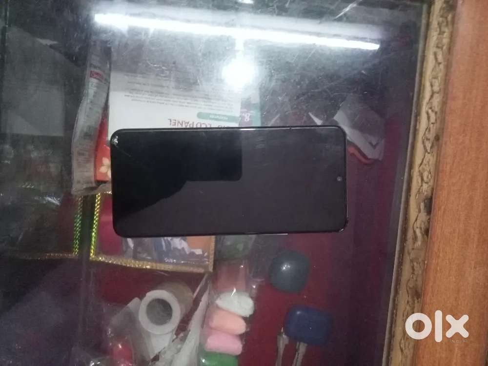 Vivo V21 5G