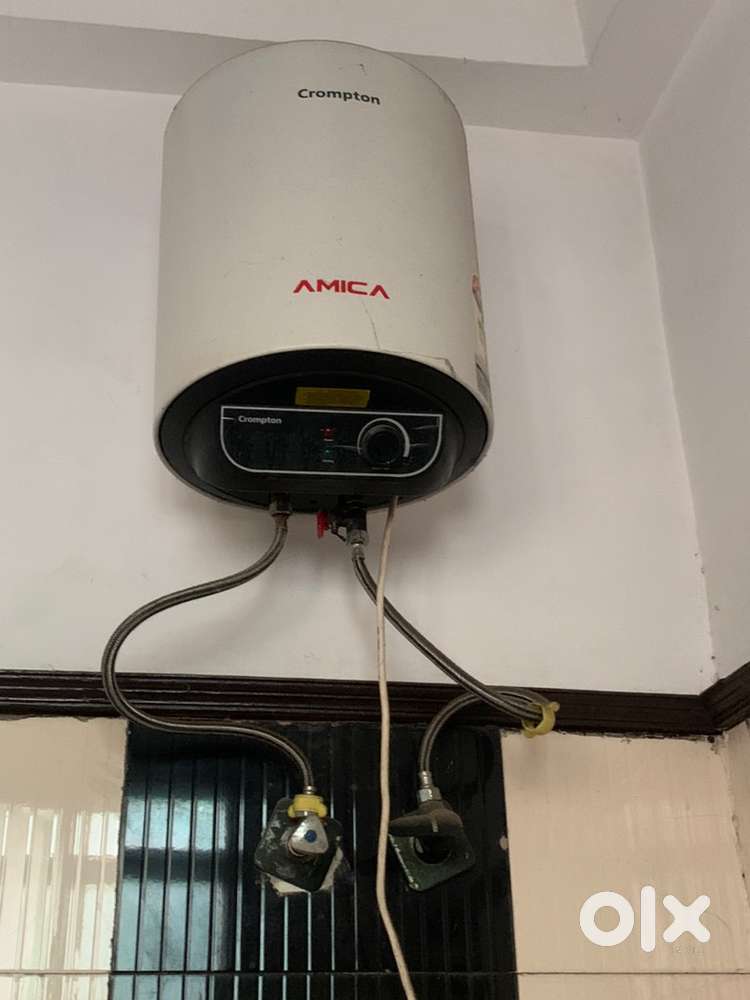 Invertor with battey, Gyser crompton 20 letre , RO kent , Dressing tab