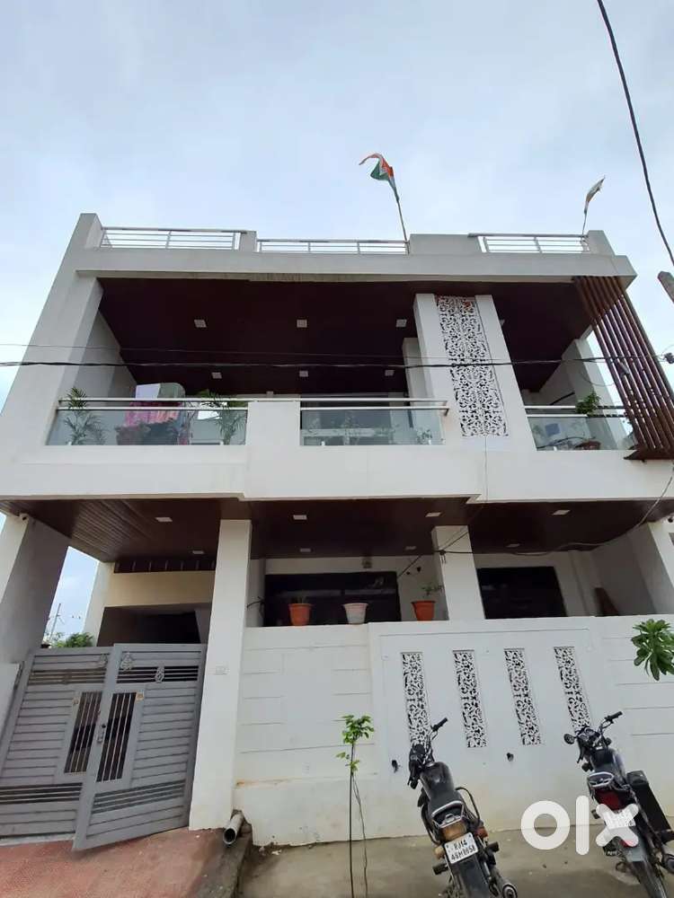 Vaishali House 3 BHK For Service Class Family nr Sarover Portico Hotel
