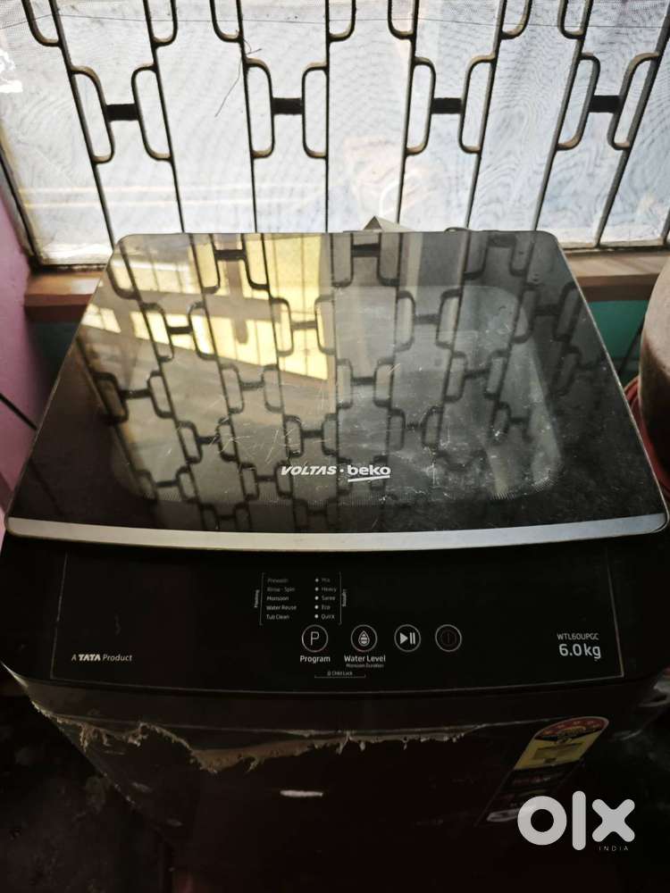 Voltas Top load washing machine 6 kg, Model no:WTL60UPGC, Age:3 years