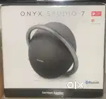 Hk ornyx studio 7 Bluetooth speaker water resistant