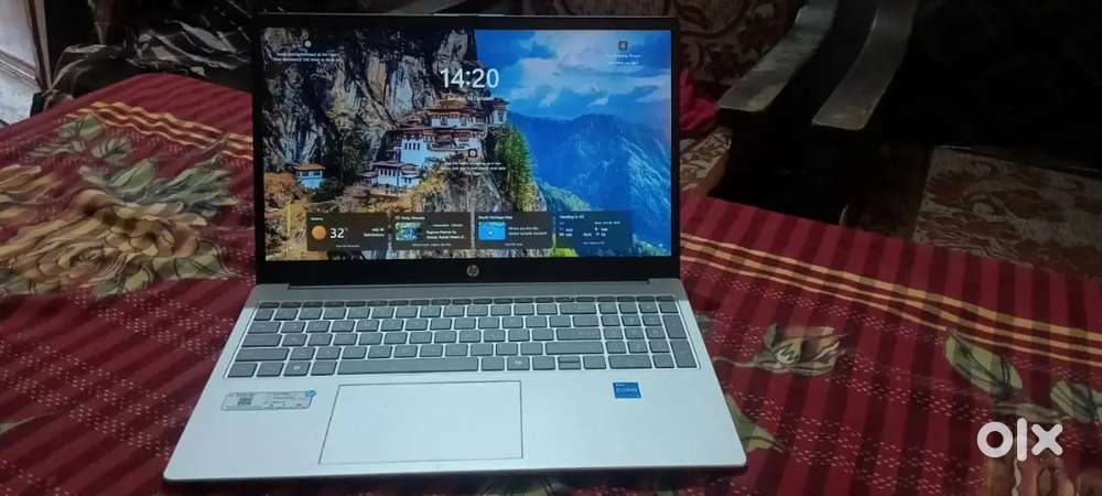 Hp laptop  i3