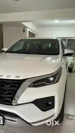 Toyota Fortuner 2023 Diesel Well Maintained Doctor car