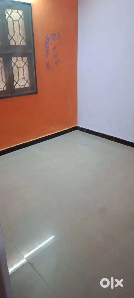 2BHK flat Ground floor Near chromepet busstand