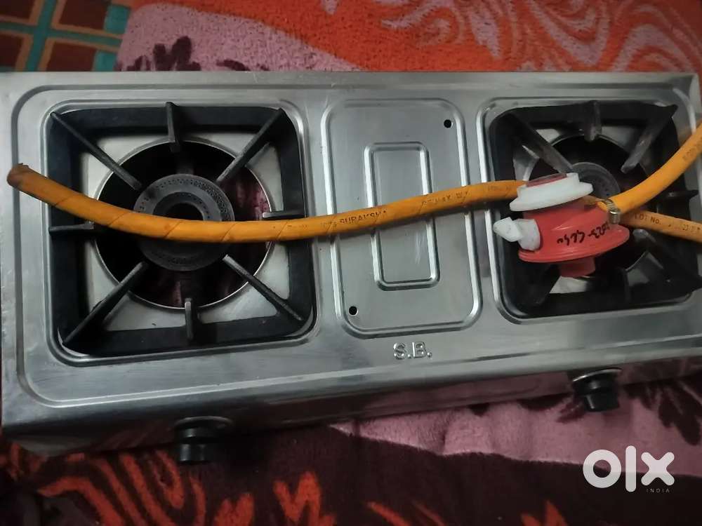 Gas stove in new condition