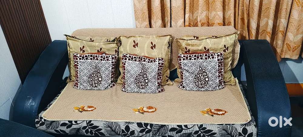 Sofa set 3 pics