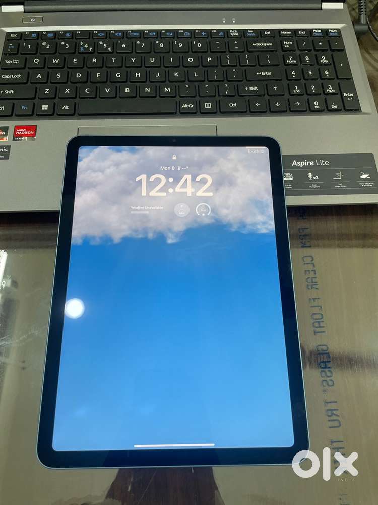 Ipad Air 5 With M 1 Chip 64GB