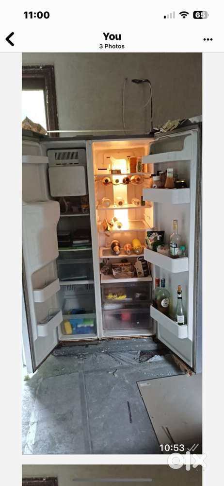 Samsung side by side frig in working condition