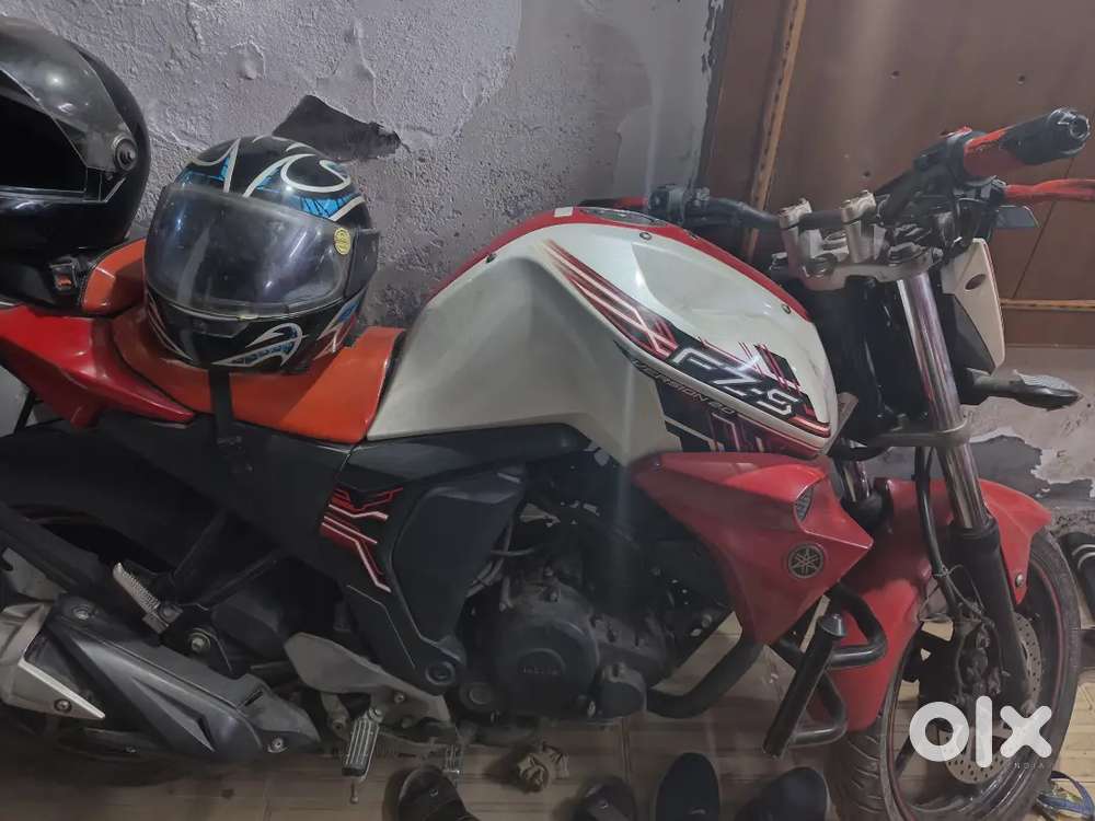 FZS Model 2015 Hardly running
