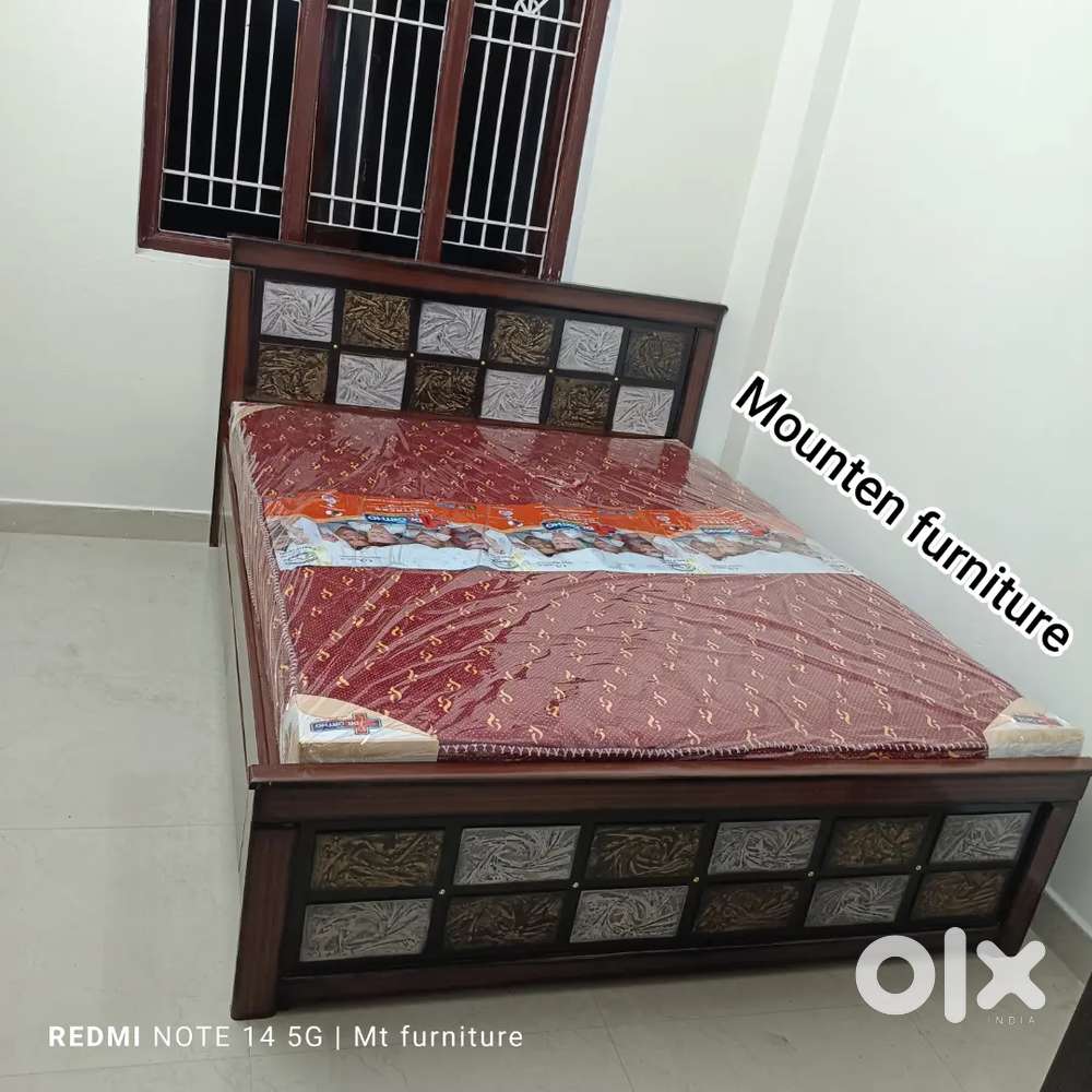 New luxury model Queen size cot with Assam teak wood wholesale price.