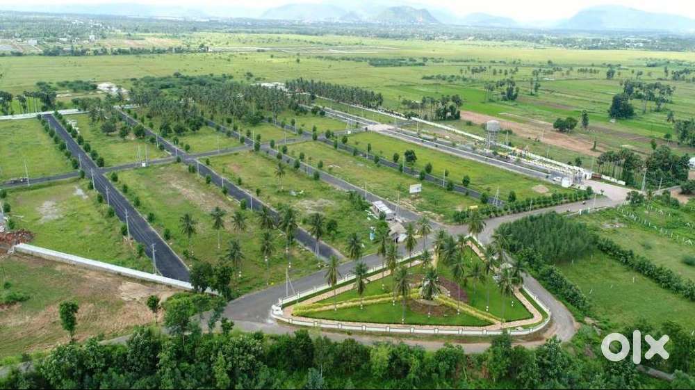 Semi Commercial 80 ft Road Facing plot for sale