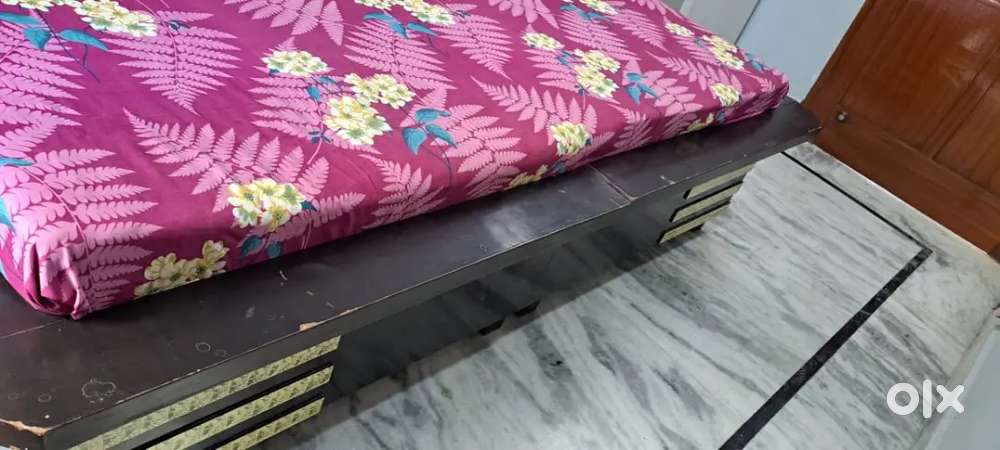 Double bed with coir foam metters