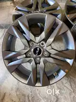 Kia 17 inch alloy wheels