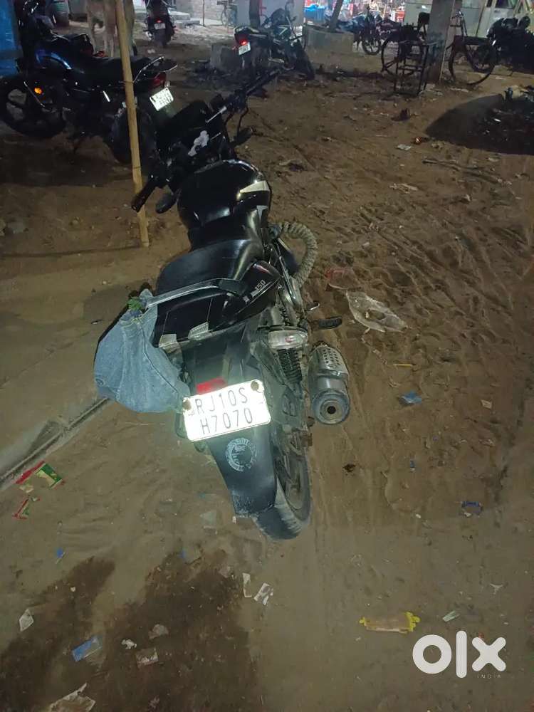 कंडीशन  बहुत ही अच्छी है