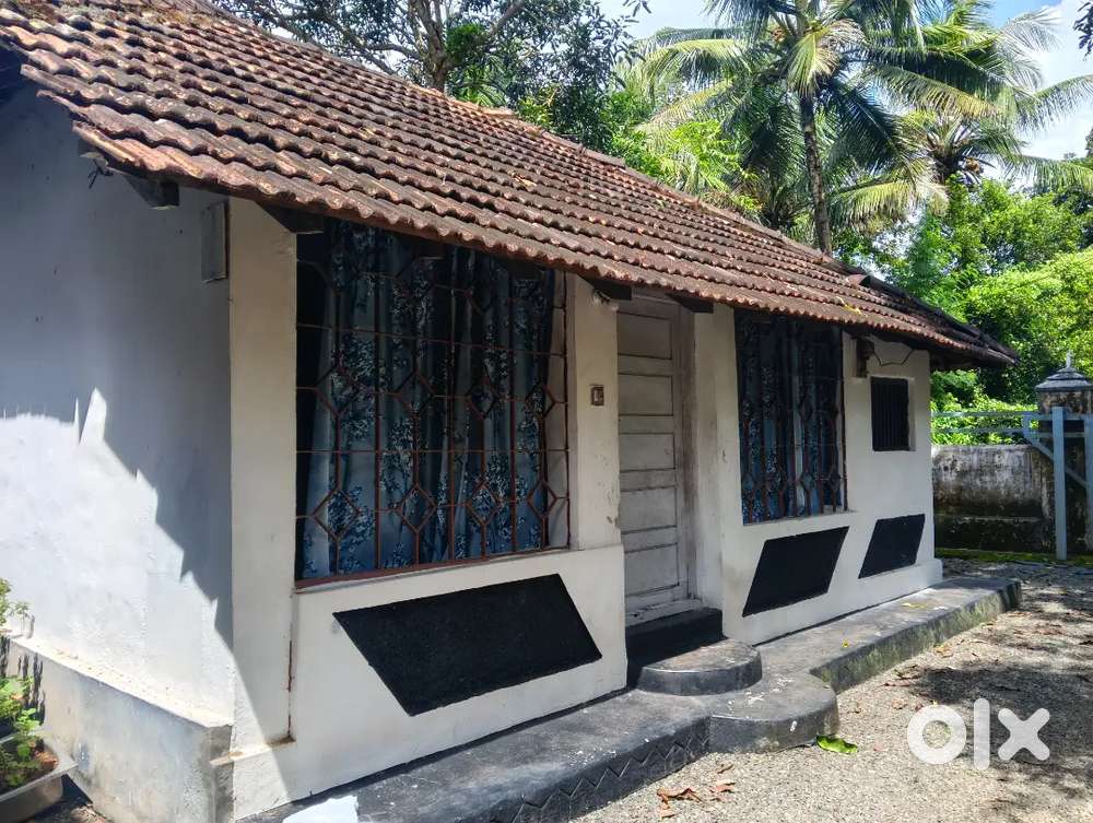 Old house rent for small family