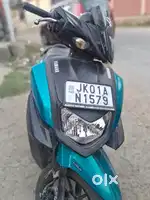 Yamha ray zr