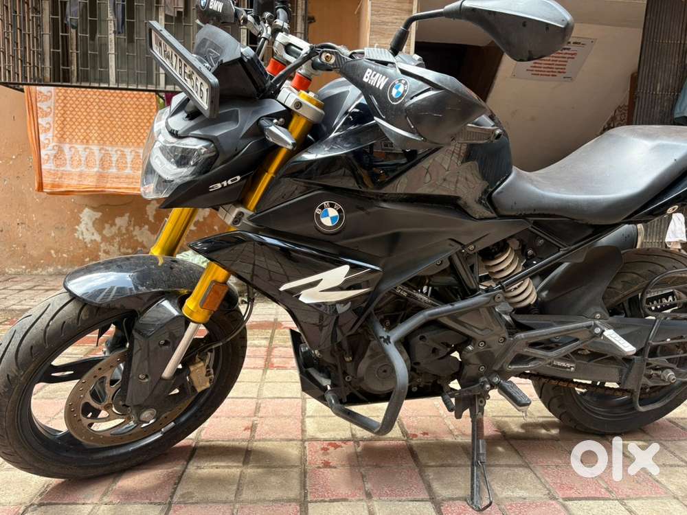 BMW 310R Black 2022 model