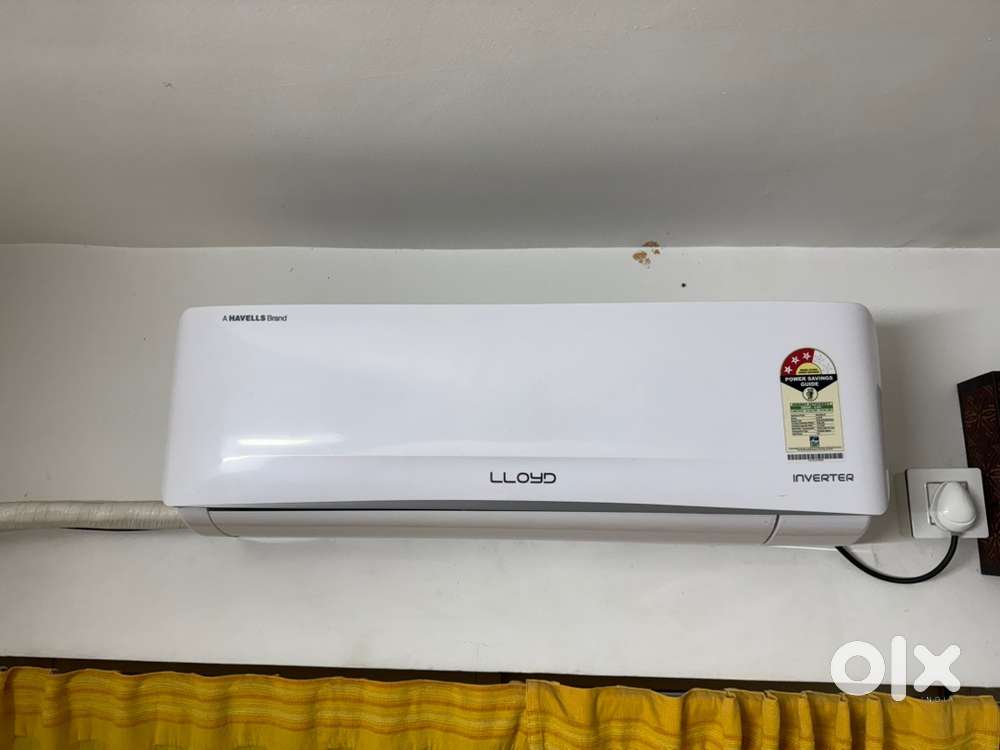 LLOYDS AC 1.0 T INVERTER 3* + HERCULES AIR BIKE EXERCISE CYCLE