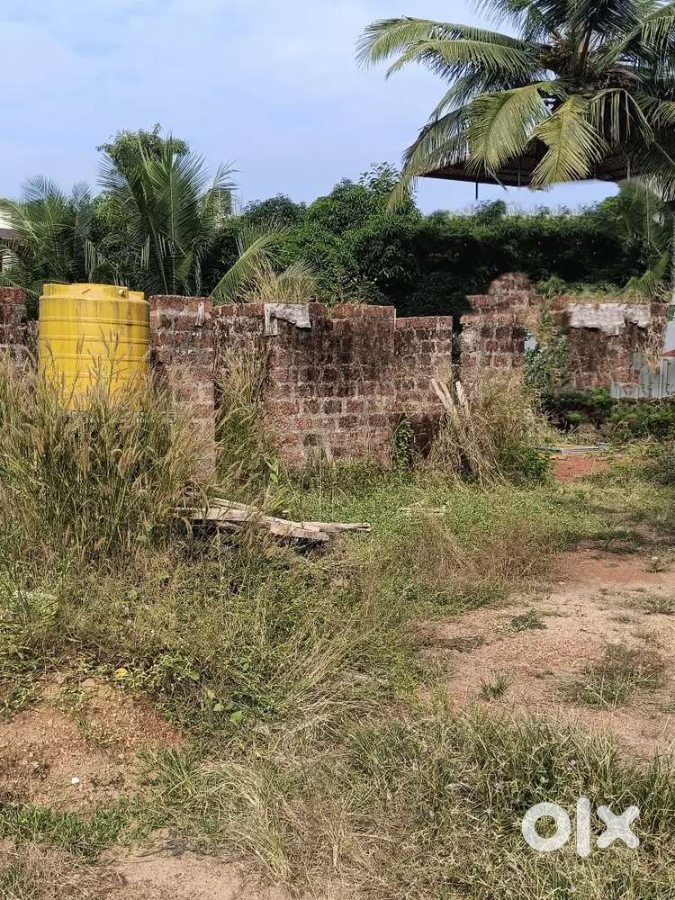 Selling a 10.5 cents land in Kana Surathkal