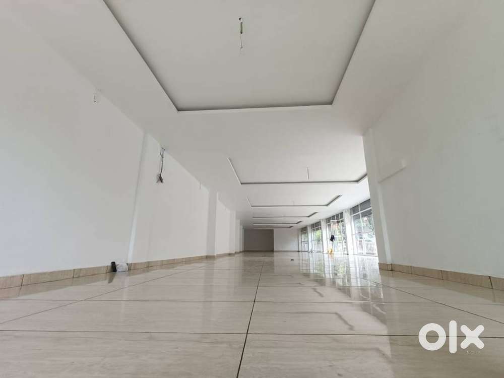 Shops for Rent - First Floor