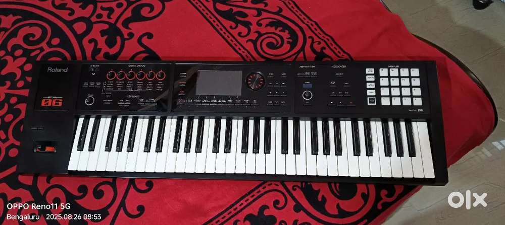 ROLAND FA 06 GOOD CONDITION