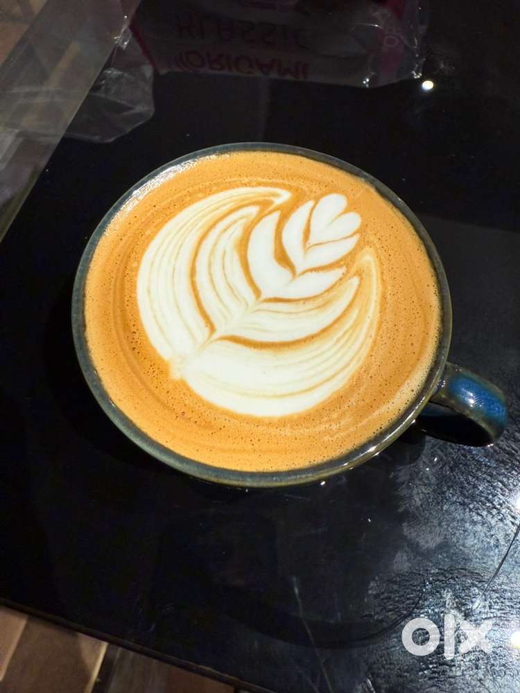 Service staff for cafe