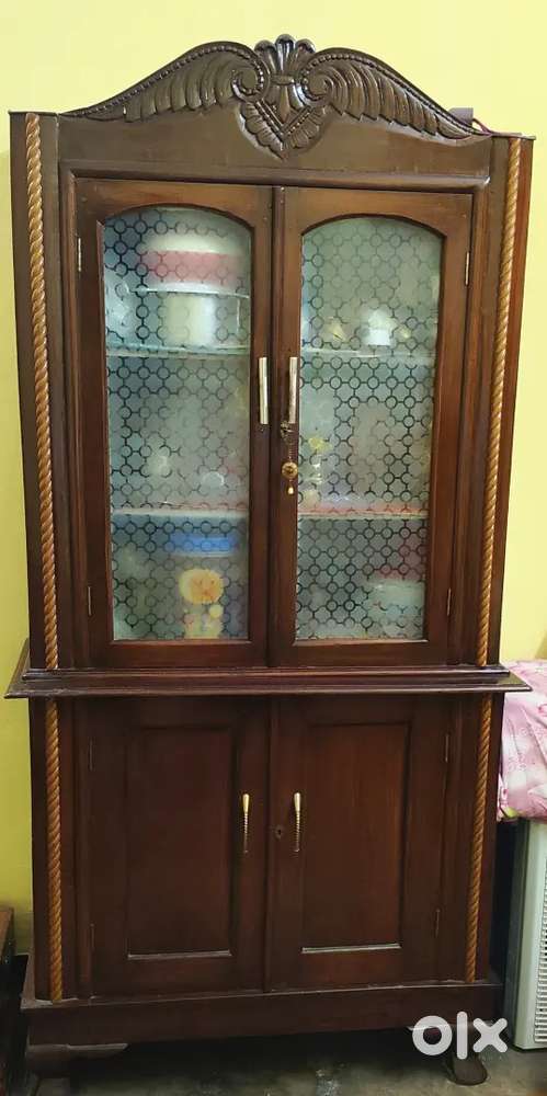 One segun almirah with good maintained