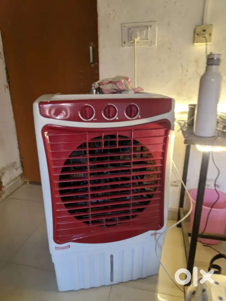 Selling summer cool cooler.