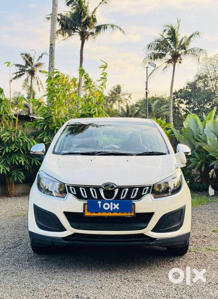 Mahindra Marazzo M2, 2022, Diesel