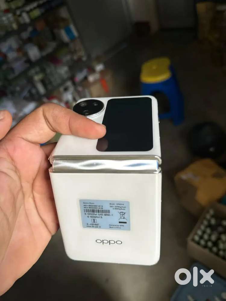 Oppo find n 3 flip 12/256 GB storage