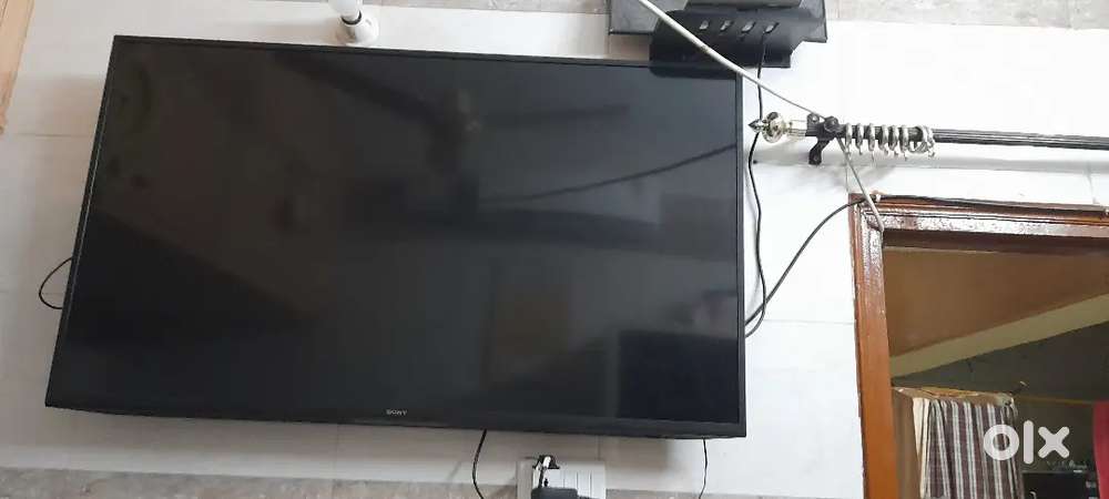 LCD sony 55 inch one year old urgent sale Rs.40000