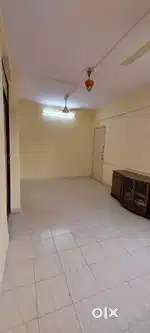 AVAILABLE SHOP 95K NR CHEMBUR STATION DEPOSIT 10LACS PRIME LOCATION