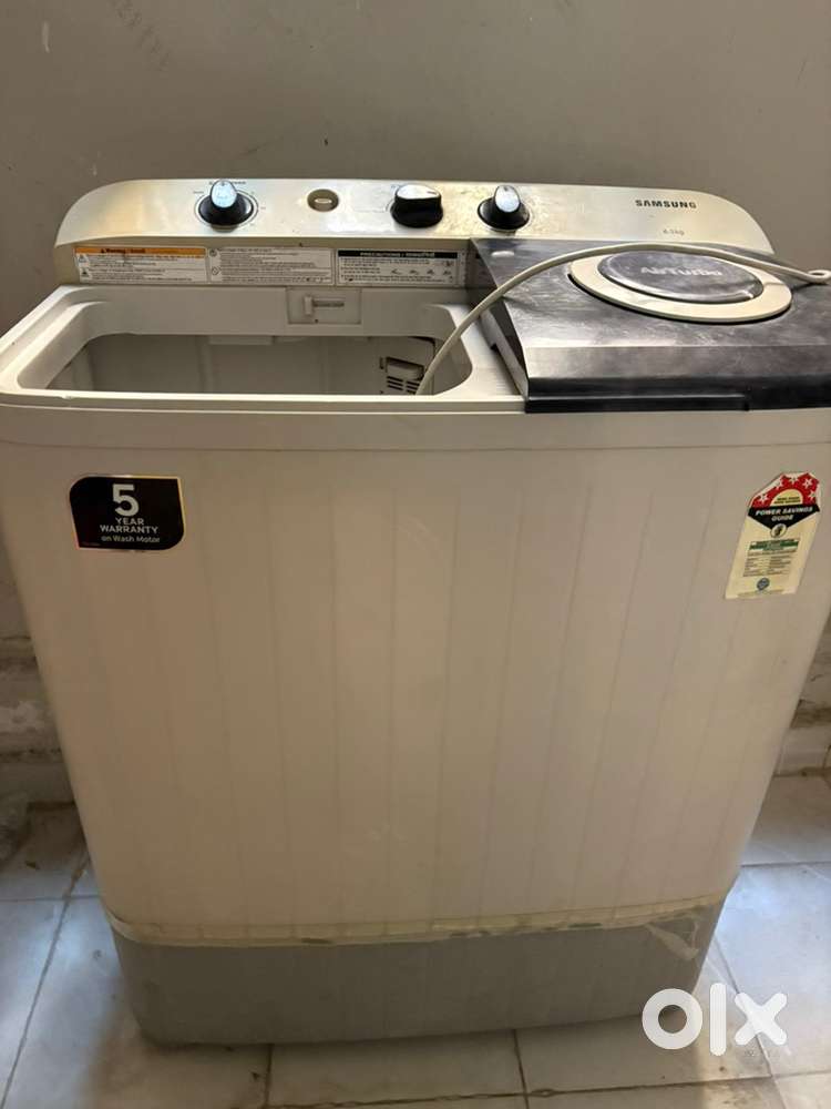 Samsung semi automatic washing machine
