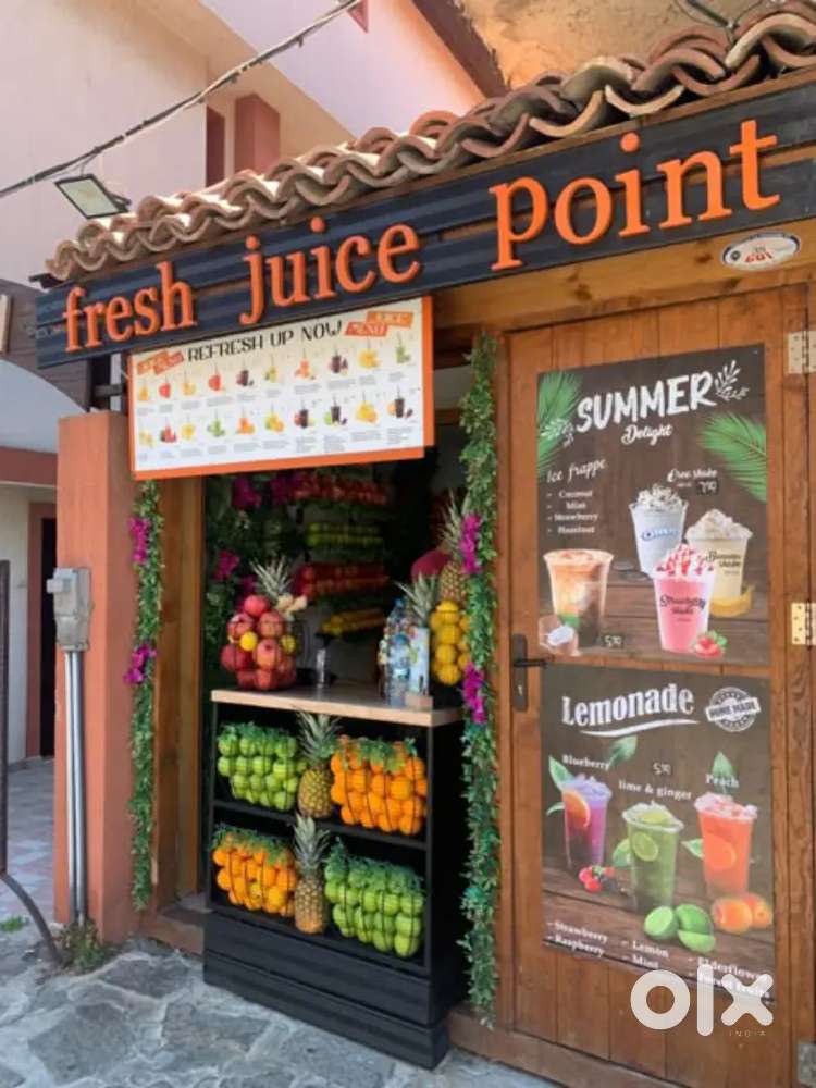 T master, juice maker and good in handling people