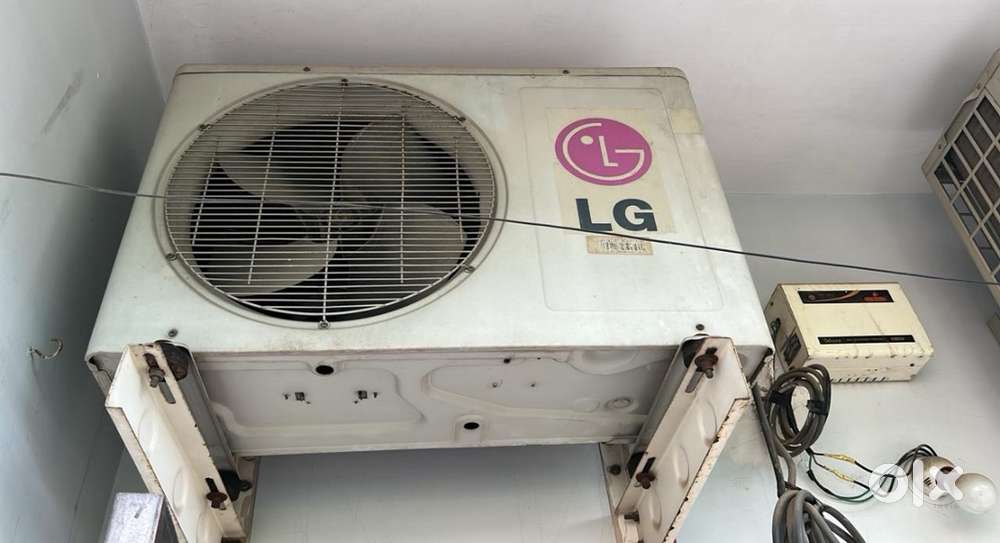Old 1.5 ton LG A/C unit