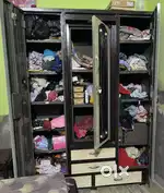 5feet almirah