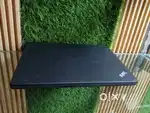 Lenovo सस्ता लैपटॉप ThinkPad X270 Core i7 Gen : 7th  Ram 8GB SS