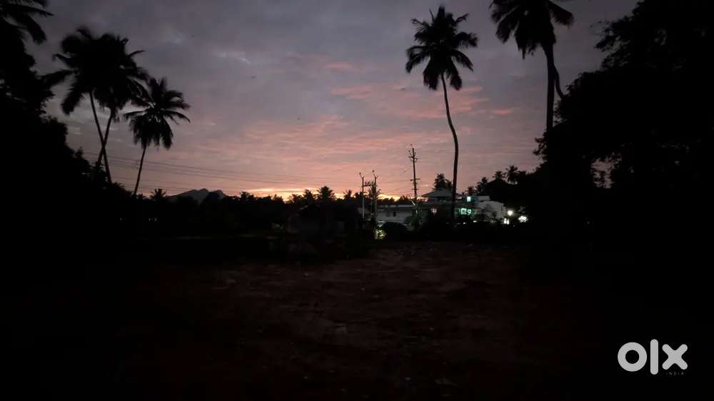 Plot for sale Nemmara, Puthankulam