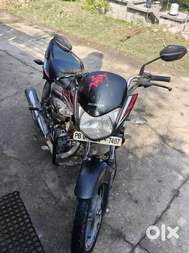 Honda shine black 125