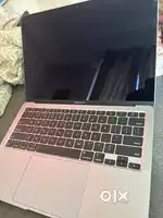 Apple laptop