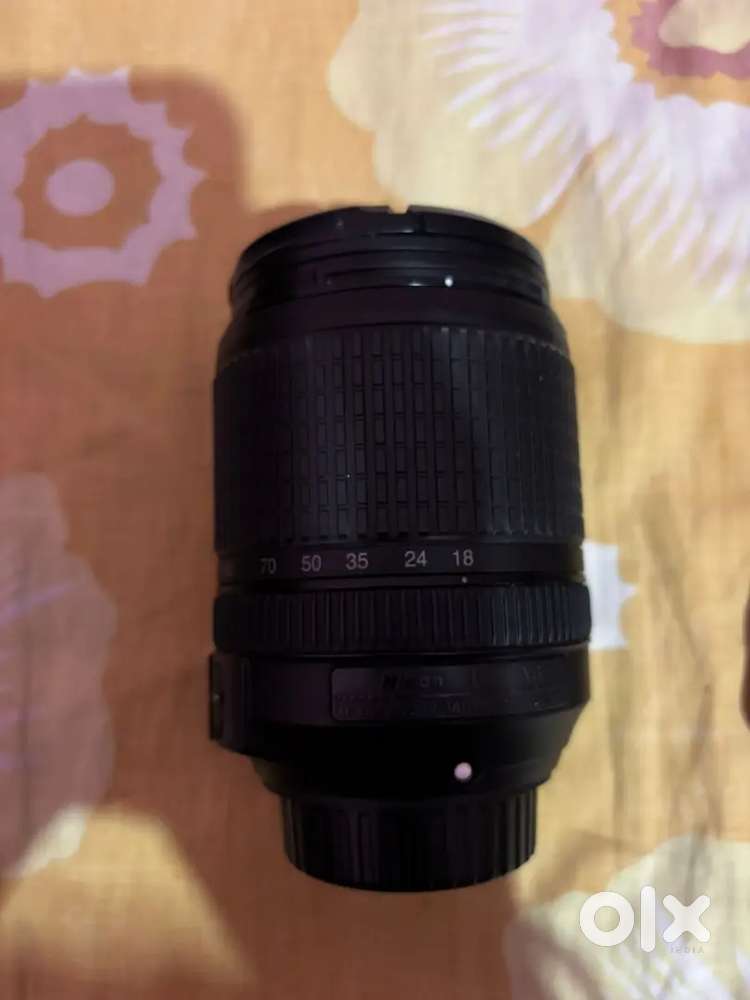 Nikon d7500 lenss _18-140 good conditions
