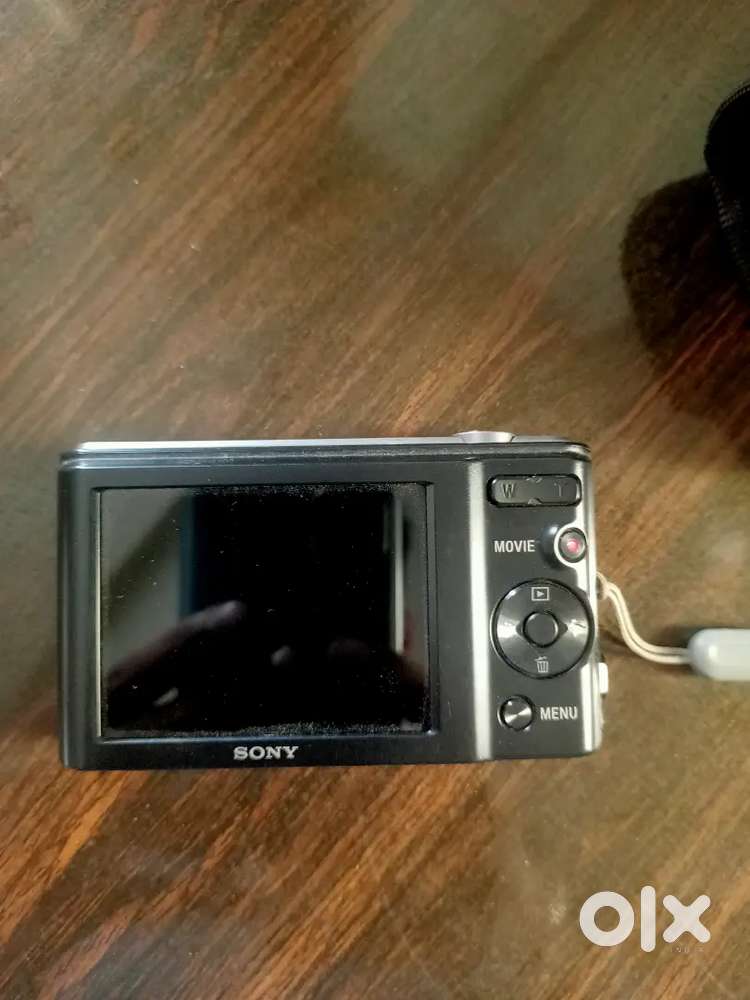 Sony cybershot camera