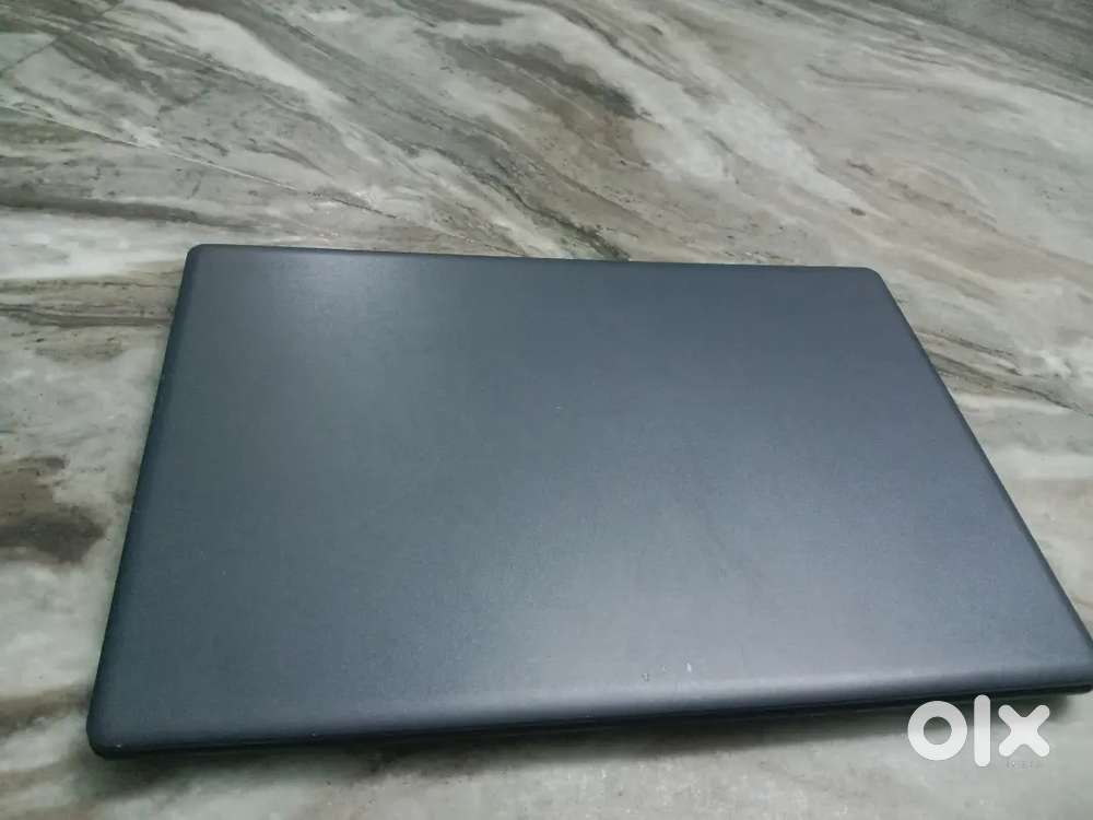 TOSHIBA LAPTOP i5-10gen