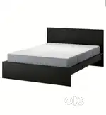 Queen size bed