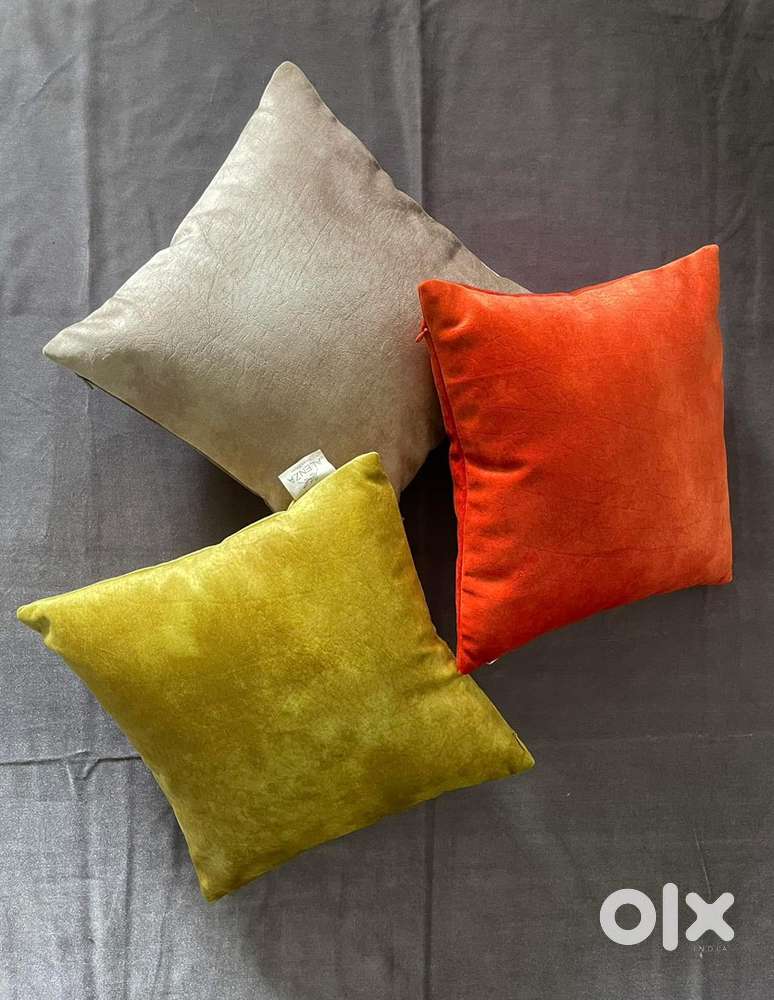 Vibrant Cushion Covers Alenza homes
